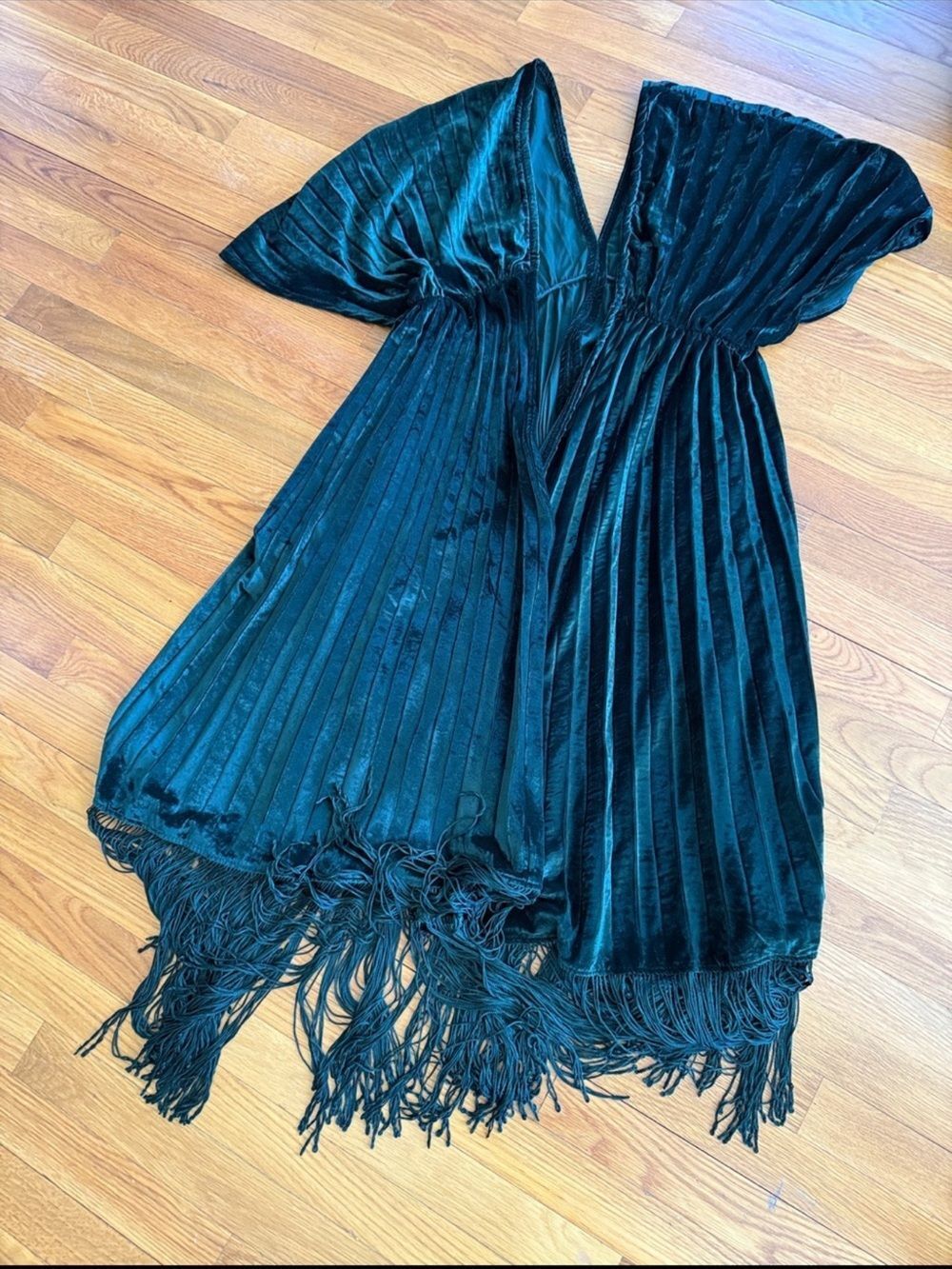 New By Anthropologie Short-Sleeve Pleated Velvet Cardigan Top One Size - Picture 5 of 7